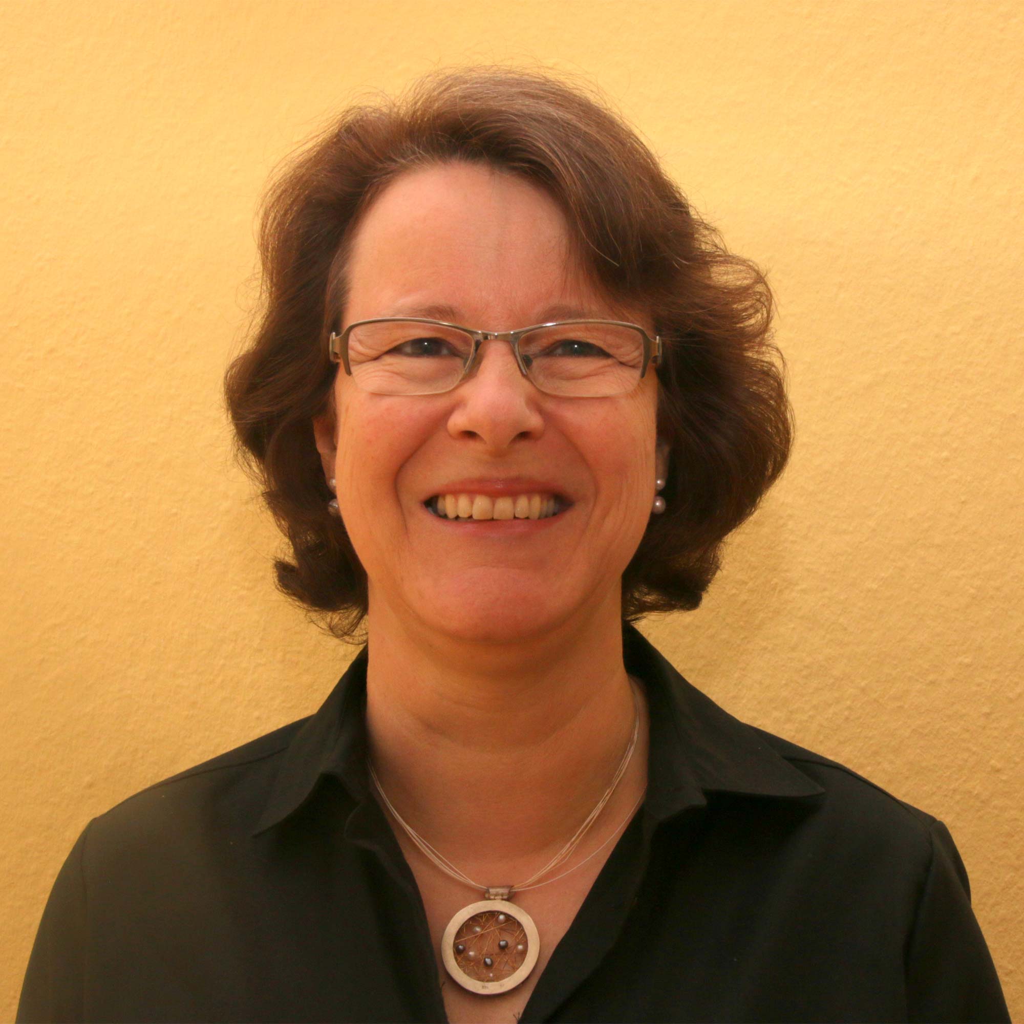 Dr. med. Cornelia Stangel